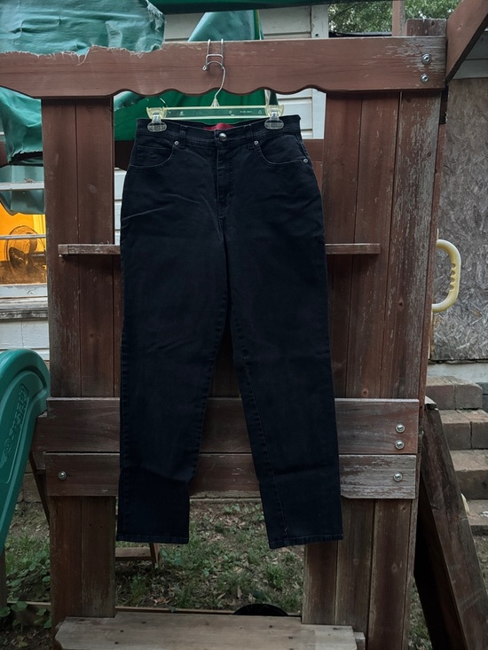 Gloria Vanderbilt Denim - Gloria Vanderbilt Black Straight-Leg Jeans Size 8 SHORT